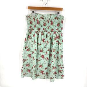 Wet Seal Y2K Floral Smocked Tube Dress with Pockets Size XL  Description: